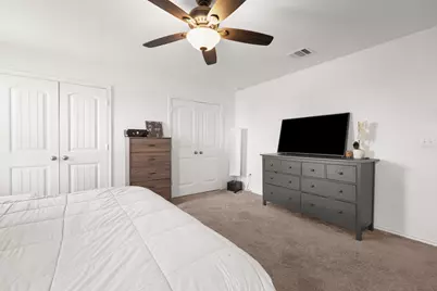 6400 Wagon Spring Street, Del Valle, TX 78617 - Photo 12