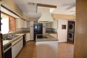 4603 Twin Valley Cir, Austin, TX 78731 - Photo 6
