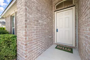 208 Plata Ln, Jarrell, TX 76537 - Photo 6