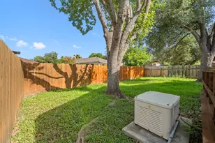 8128 Huddleston Ln, Austin, TX 78748 - Photo 8