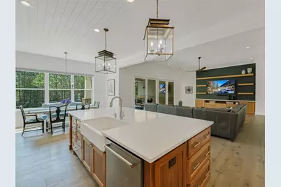 271 Tall Forest Drive, Bastrop, TX 78602 - Photo 8