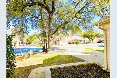 10524 S Canoa Hills Trail, Austin, TX 78717 - Photo 2