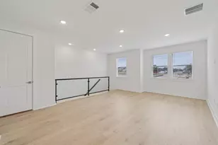 1602 Kit Cir, Austin, TX 78758 - Photo 20