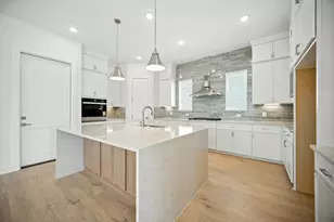 1602 Kit Cir, Austin, TX 78758 - Photo 4