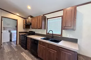 157 Lakeside Dr, Bastrop, TX 78602 - Photo 8