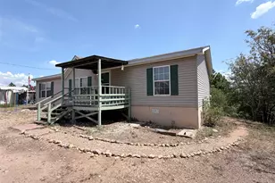 157 Lakeside Dr, Bastrop, TX 78602 - Photo 2