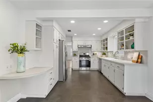 3003 Burleson Rd, Austin, TX 78741 - Photo 8