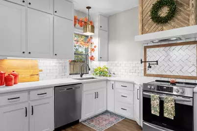 1005 E 14th Street, Cameron, TX 76520 - Photo 18