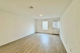 23604 Tiny Moons Wy, Elgin, TX 78621 - Photo 8