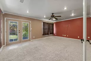 415 Meadow Ridge Dr, Kerrville, TX 78028 - Photo 20