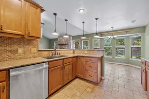 415 Meadow Ridge Dr, Kerrville, TX 78028 - Photo 12