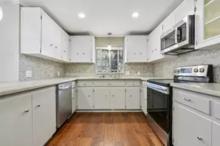 10903 Mellow Ln, Austin, TX 78759 - Photo 8