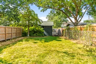 2004 Pasadena Dr, Austin, TX 78757 - Photo 20