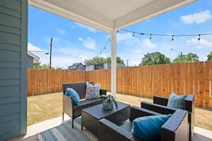 1809 Chestnut, Austin, TX 78702 - Photo 26
