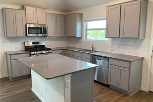 128 Calomel Trl, Buda, TX 78610 - Photo 6