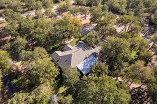 346 The Oaks Blvd, Elgin, TX 78621 - Photo 38