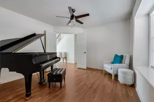 11110 Jim Thorpe Ln, Austin, TX 78748 - Photo 10