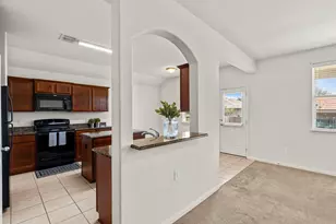 112 Major Lee Ln, Jarrell, TX 76537 - Photo 4