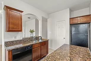 112 Major Lee Ln, Jarrell, TX 76537 - Photo 8