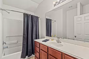 112 Major Lee Ln, Jarrell, TX 76537 - Photo 12
