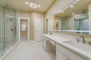 1028 Horseback Hollow, Austin, TX 78732 - Photo 16