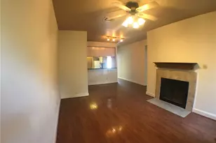 806 W 24th St, Austin, TX 78705 - Photo 4