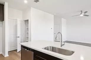 1506 Corsac Wy, Austin, TX 78758 - Photo 12
