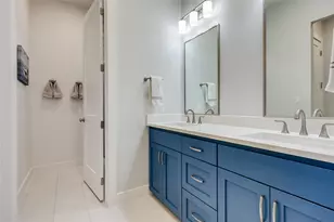 233 Lakefront Dr, Lago Vista, TX 78645 - Photo 32