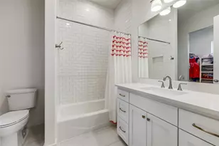 233 Lakefront Dr, Lago Vista, TX 78645 - Photo 34