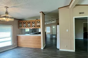 150 Oak Forest Dr, Cedar Creek, TX 78612 - Photo 6