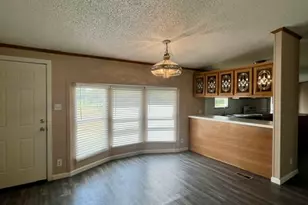 150 Oak Forest Dr, Cedar Creek, TX 78612 - Photo 4
