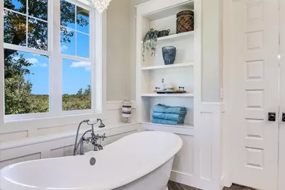 600 Abbey Road, Liberty Hill, TX 78642 - Photo 16