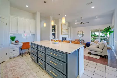 10833 Olympia Fields Loop, Austin, TX 78747 - Photo 2