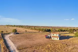 1600 Co Rd 465, Elgin, TX 78621 - Photo 16