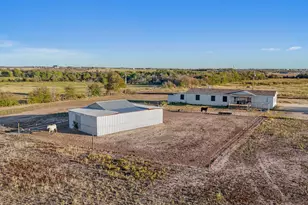 1600 Co Rd 465, Elgin, TX 78621 - Photo 2