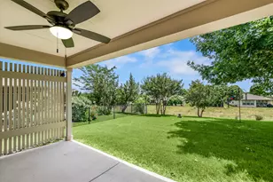 512 Salt Creek Lane, Georgetown, TX 78633 - Photo 16