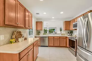 512 Salt Creek Lane, Georgetown, TX 78633 - Photo 6