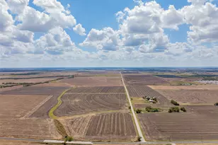 000 Wells Ln, Manor, TX 78653 - Photo 1