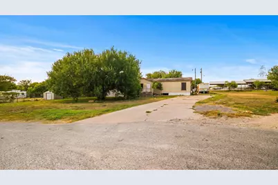 113 Red Head Cove, San Marcos, TX 78666 - Photo 2