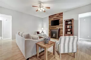 605 Copper Ct, Jarrell, TX 76537 - Photo 8