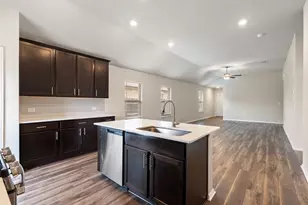 13608 Bullhorn Acacia Pass, Manor, TX 78653 - Photo 8