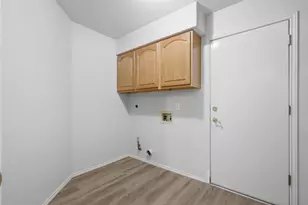 13212 Humphrey Dr, Austin, TX 78729 - Photo 30