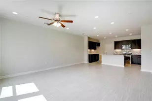 13800 Lyndhurst St, Austin, TX 78717 - Photo 10