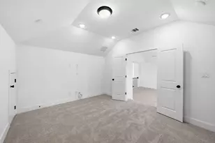 237 Pacific Grove Cir, Liberty Hill, TX 78642 - Photo 26
