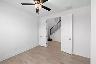 237 Pacific Grove Cir, Liberty Hill, TX 78642 - Photo 30