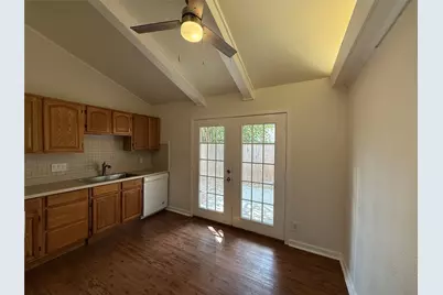 6710 Circle S Road #B, Austin, TX 78745 - Photo 12