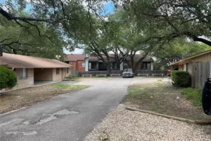 6710 Circle S Rd, Austin, TX 78745 - Photo 2