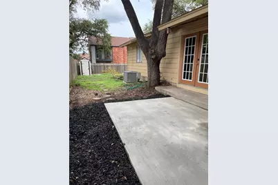 6710 Circle S Road #B, Austin, TX 78745 - Photo 14