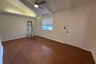 6710 Circle S Rd, Austin, TX 78745 - Photo 4