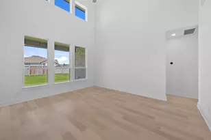 213 Pacific Grove Cir, Liberty Hill, TX 78642 - Photo 16